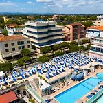 Hotel Excelsior