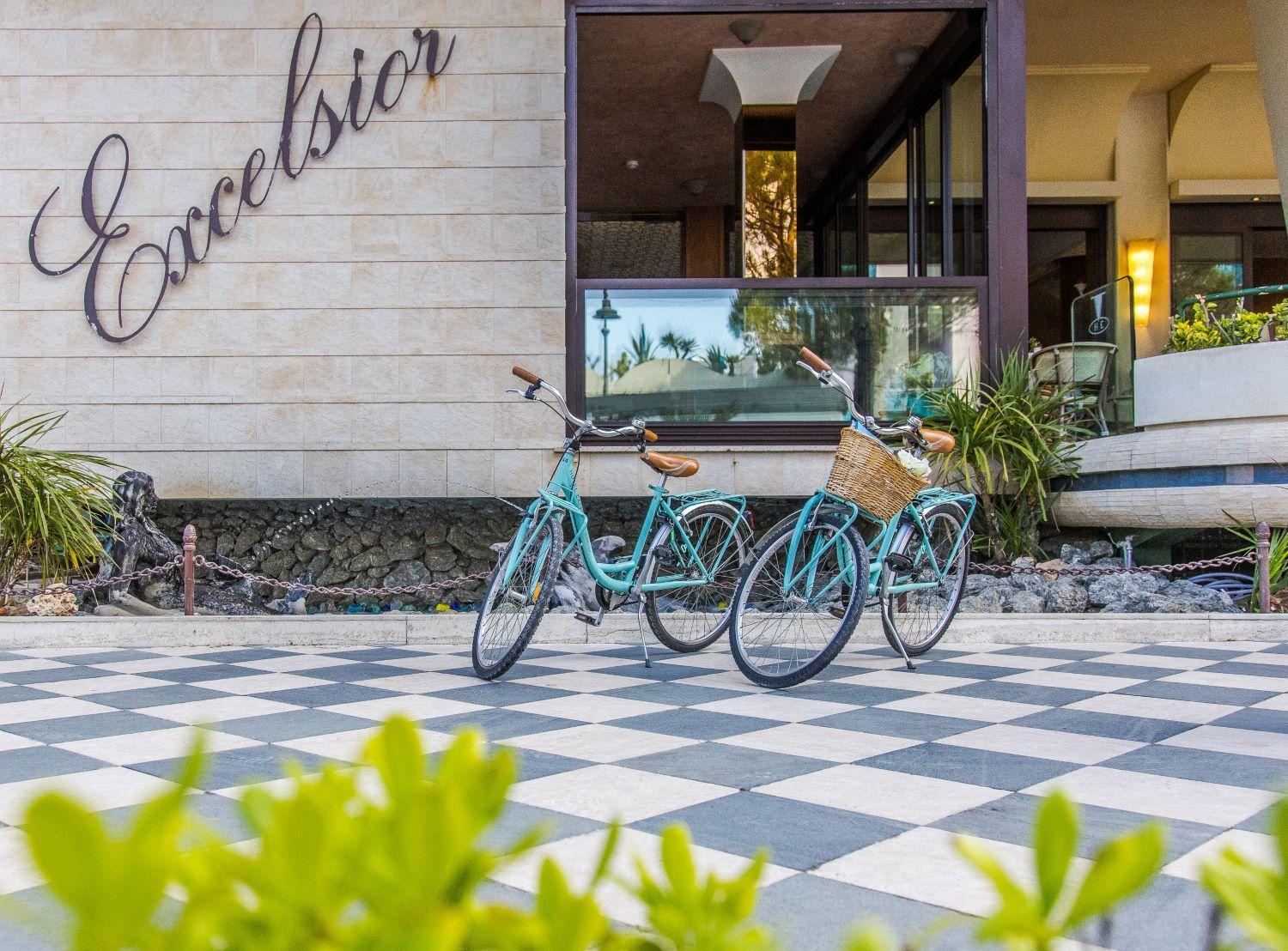 Excelsior Hotel 3*