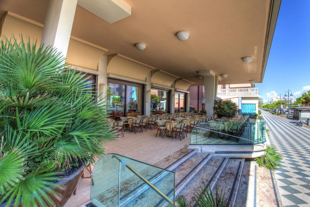 Excelsior Hotel